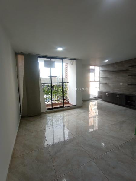 2BR Apartment in Centro (49 m²) - 4