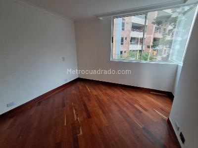 Apartamento en arriendo en El Tesoro, Medellín · foto 18 de 20