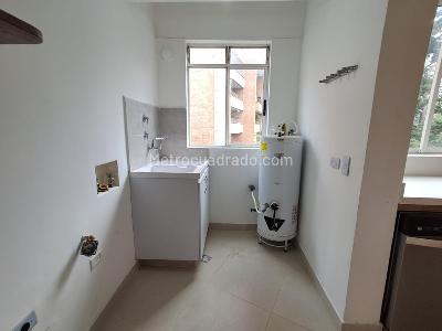 Apartamento en arriendo en El Tesoro, Medellín · foto 19 de 20