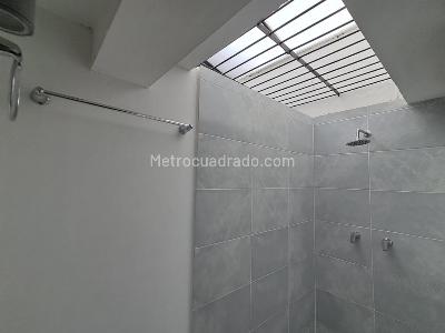 Casa en arriendo en Manila, Medellín · foto 3 de 20