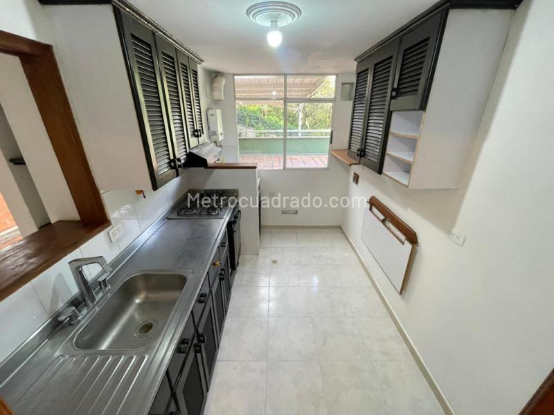 Apartamento Cómodo de 2 Alcobas en Belén Loma de los Bernal - 3