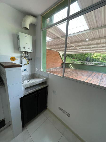 Apartamento Cómodo de 2 Alcobas en Belén Loma de los Bernal - 6