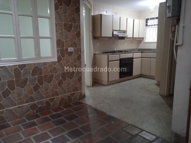 Apartamento Moderno de 2 Alcobas en Belén Nogal - 2