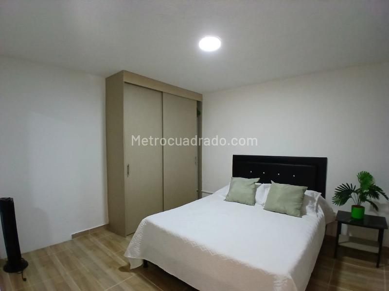 Casa Dúplex Elegante de 5 Alcobas en Belén Malibu - 4