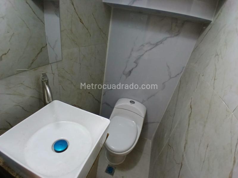 Casa Dúplex Elegante de 5 Alcobas en Belén Malibu - 6