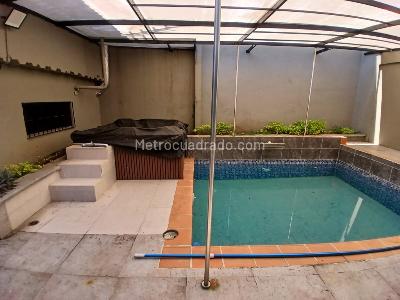 Casa en arriendo en Belen Malibu, Medellín · foto 13 de 20