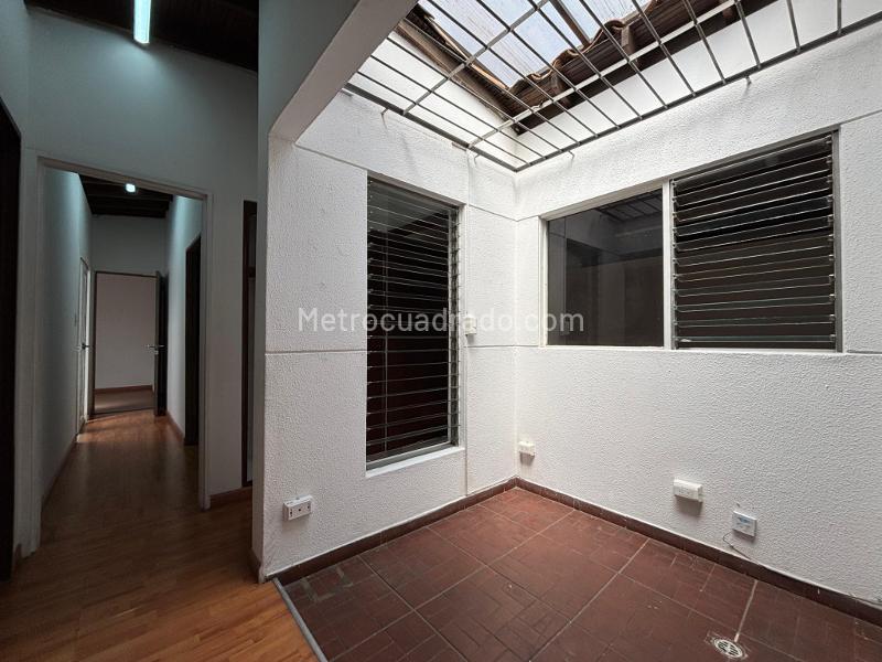 Casa de 4 Alcobas en Belén Miravalle con Balcón - 6