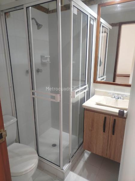 Apartamento en Arriendo de 2 Alcobas en La Loma de Bernal (Estrato 4) - 8