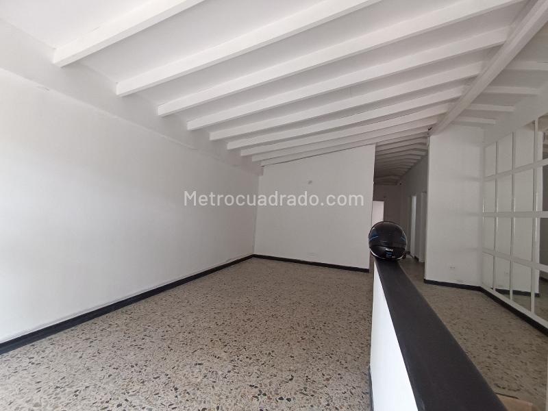 Casa amplia y acogedora de 4 Alcobas en Belén Miravalle - 2