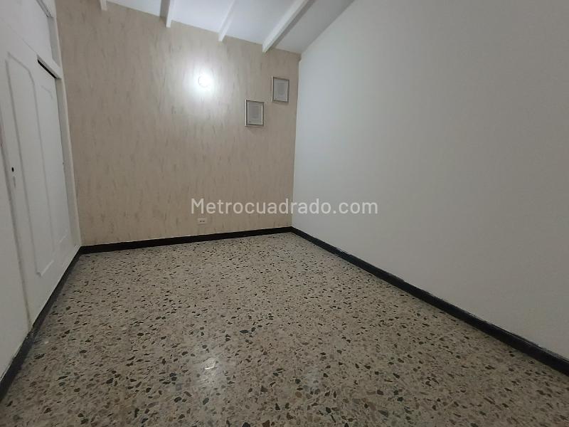 Casa amplia y acogedora de 4 Alcobas en Belén Miravalle - 9