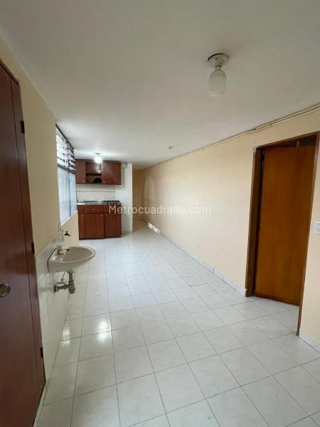Cozy 2BR Apartment in Belen San Bernardo - 4
