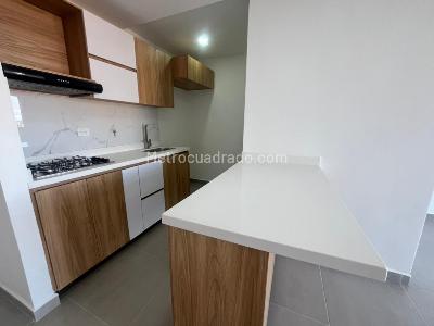 Apartamento de 2 alcobas en venta en Fontibon, Rionegro, 55 m² · foto 2 de 11
