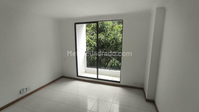 Tranquil 2BR Apartment in El Poblado - 7