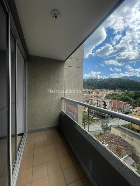 Apartamento en Arriendo de 3 Alcobas en Belén Los Alpes (Estrato 4)