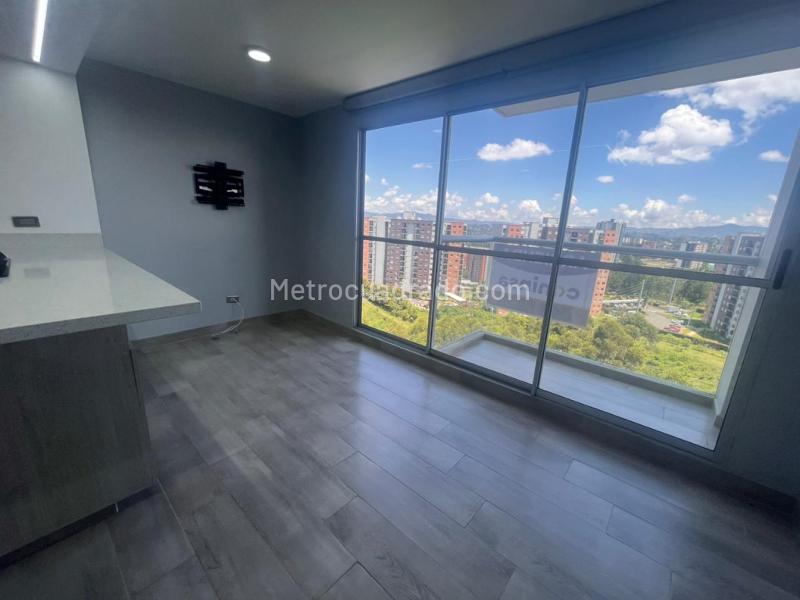 3BR Apartment in Fontibon (55 m²) - 2