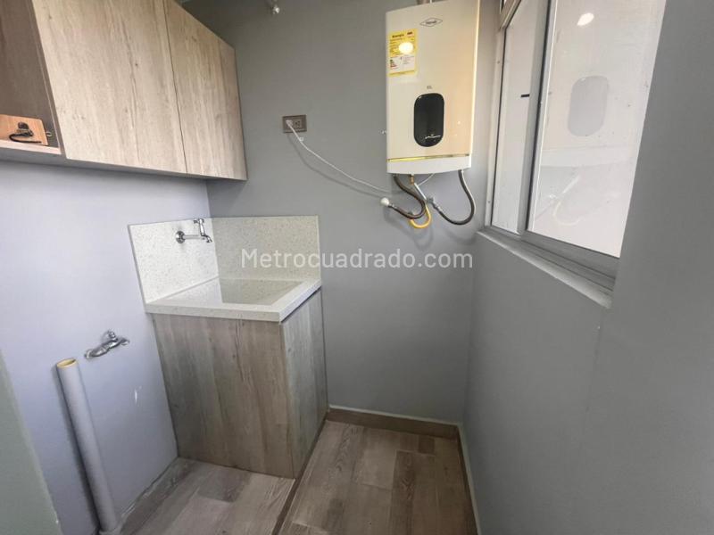 3BR Apartment in Fontibon (55 m²) - 3