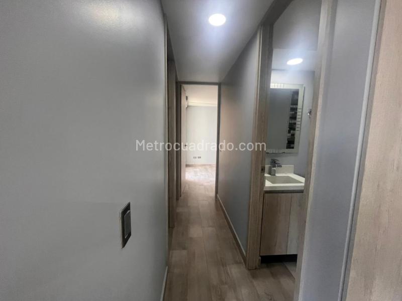 3BR Apartment in Fontibon (55 m²) - 4