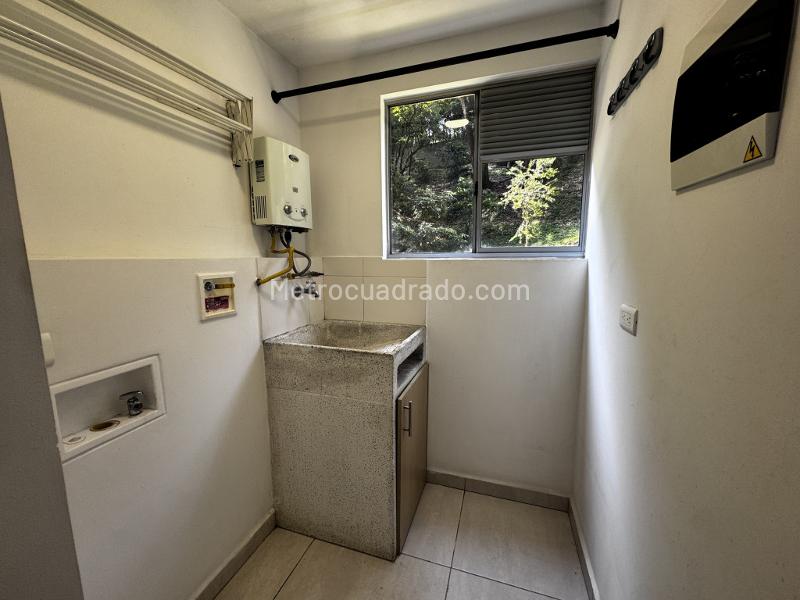 Apartamento en Arriendo, El Tablazo, Itagui - 2
