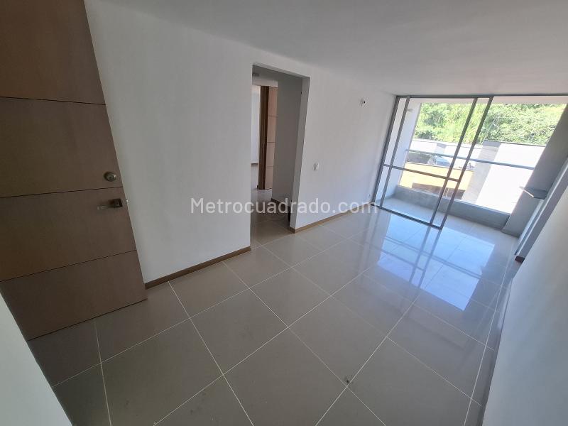 Cozy 3BR Apartment in Las Antillas, Envigado - 2