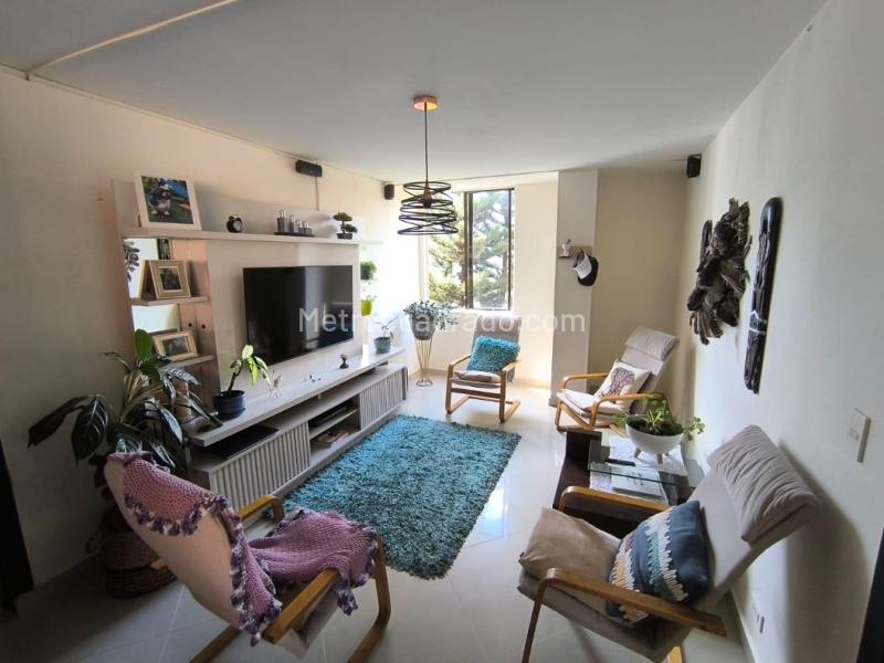 4BR Apartment in Jardines (165 m²) - 2
