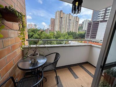 Apartamento de 3 alcobas en venta en La Doctora, Sabaneta, 75 m² · foto 2 de 17