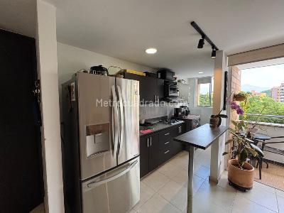 Apartamento de 3 alcobas en venta en La Doctora, Sabaneta, 75 m² · foto 5 de 17