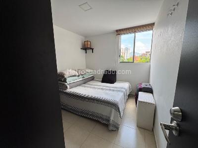 Apartamento de 3 alcobas en venta en La Doctora, Sabaneta, 75 m² · foto 14 de 17