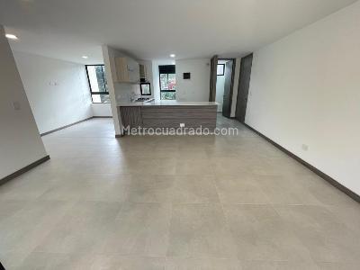Apartamento en arriendo en Camino Verde, Envigado · foto 9 de 18