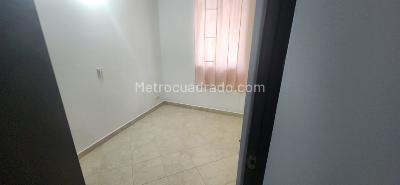 Apartamento de 3 alcobas en arriendo en El Poblado, Medellín, 68 m² · foto 9 de 13
