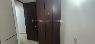 Apartamento de 3 alcobas en arriendo en El Poblado, Medellín, 68 m² · foto 10 de 13