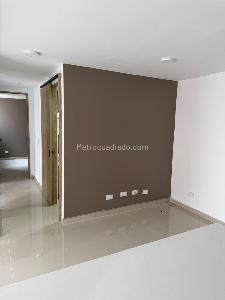 Apartamento de 2 alcobas en venta en El Porvenir, Rionegro, 55 m² · foto 3 de 11