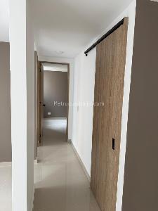 Apartamento de 2 alcobas en venta en El Porvenir, Rionegro, 55 m² · foto 10 de 11