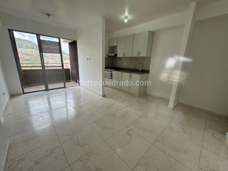 3BR Apartment in Niquia (65 m²) - 2
