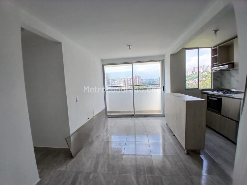 3BR Apartment in Belen Loma De Los Bernal (48 m²) - 4