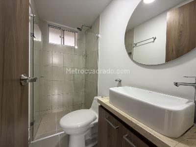 Apartamento de 2 alcobas en arriendo en Parque Principal, Sabaneta, 70 m² · foto 20 de 20