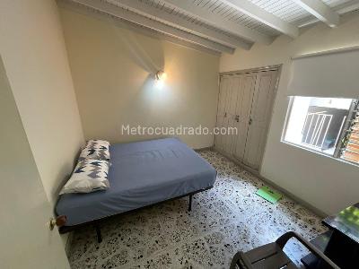 Casa de 4 alcobas en arriendo en Belen Alameda, Medellín, 350 m² · foto 19 de 20