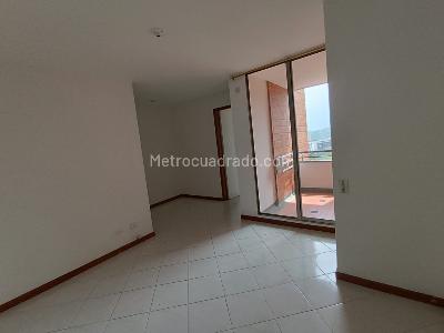 Apartamento en arriendo en Belen Loma De Los Bernal, Medellín · foto 10 de 20