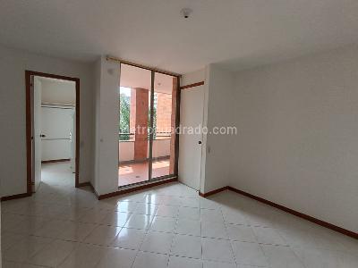 Apartamento en arriendo en Belen Loma De Los Bernal, Medellín · foto 9 de 20