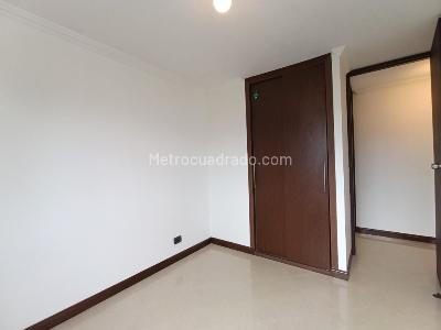 Apartamento de 3 alcobas en arriendo en Laureles, Medellín, 84 m² · foto 13 de 18