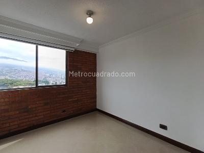 Apartamento de 3 alcobas en arriendo en Laureles, Medellín, 84 m² · foto 14 de 18