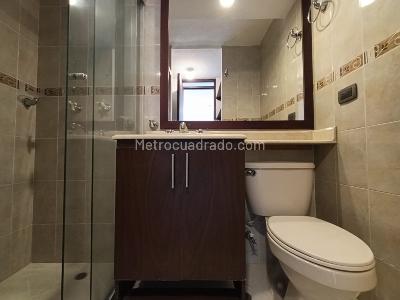 Apartamento de 3 alcobas en arriendo en Laureles, Medellín, 84 m² · foto 15 de 18