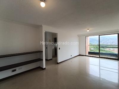 Apartamento de 3 alcobas en arriendo en Laureles, Medellín, 84 m² · foto 5 de 18