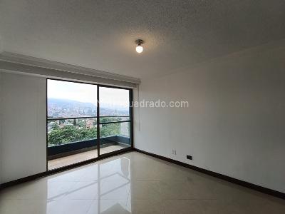 Apartamento de 3 alcobas en arriendo en Laureles, Medellín, 84 m² · foto 6 de 18