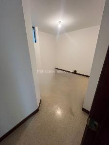 Apartamento en arriendo en Laureles, Medellín · foto 10 de 17