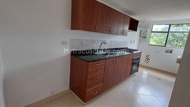 2BR Apartment in Loma Del Escobero (67 m²)