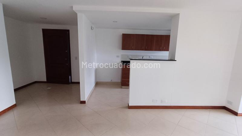 2BR Apartment in Loma Del Escobero (67 m²) - 2