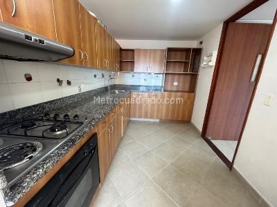 Apartamento de 3 alcobas en arriendo en Los Balsos, Medellín, 136 m² · foto 7 de 19