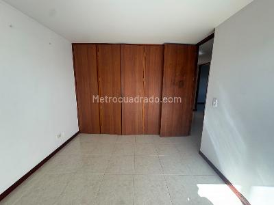 Apartamento de 3 alcobas en arriendo en Los Balsos, Medellín, 136 m² · foto 13 de 19