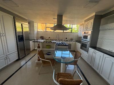 Apartamento en arriendo en Los Balsos, Medellín · foto 6 de 20