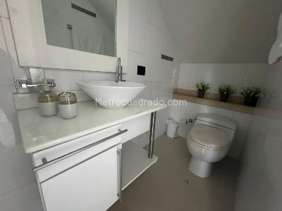 Apartamento en arriendo en Los Balsos, Medellín · foto 10 de 20